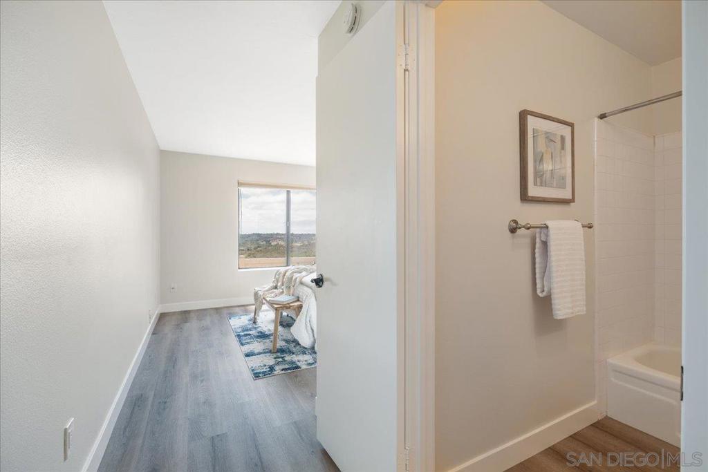 245 Fairlee Property Photo 20
