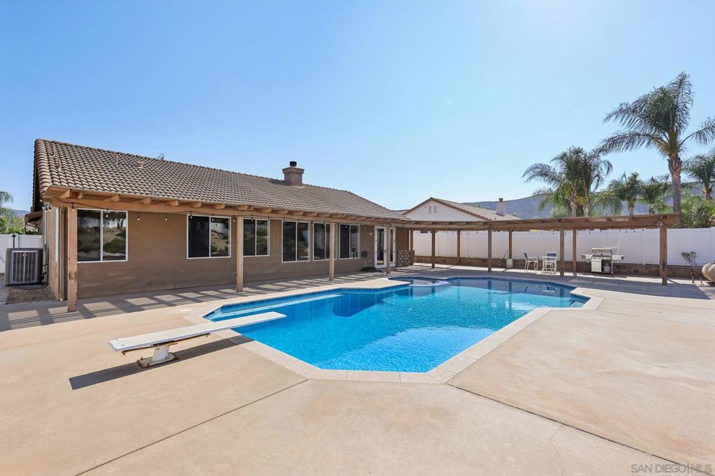 16548 Open View Property Photo 1
