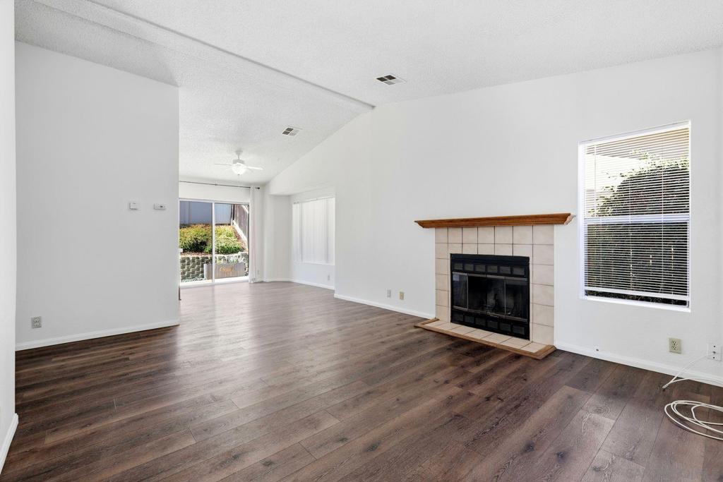 13335 Sneezy Ct. Property Photo 6