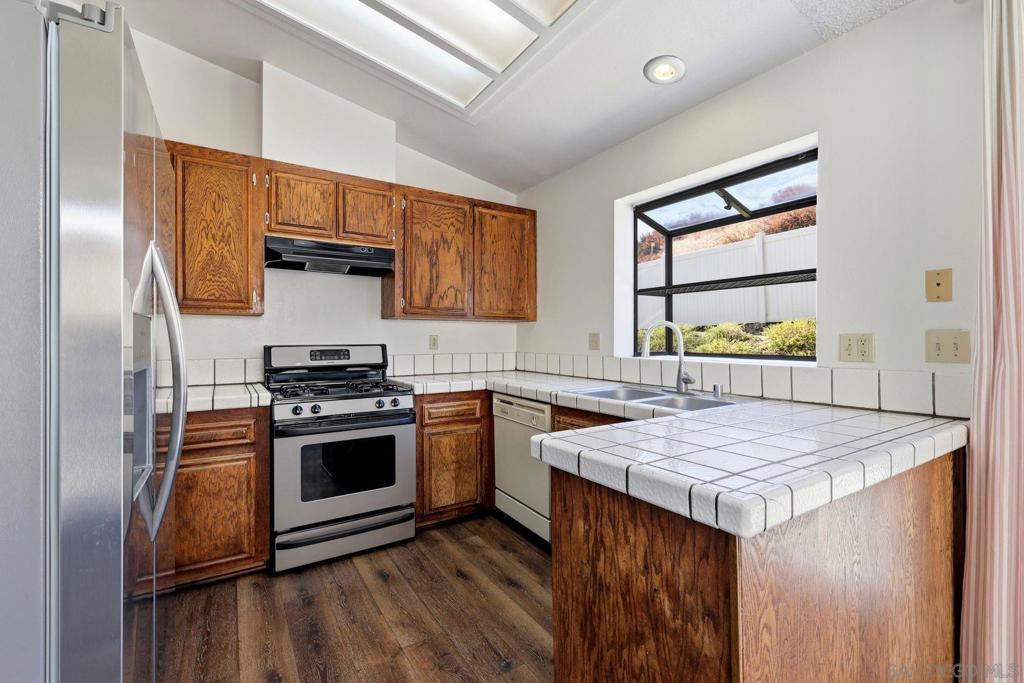 13335 Sneezy Ct. Property Photo 15