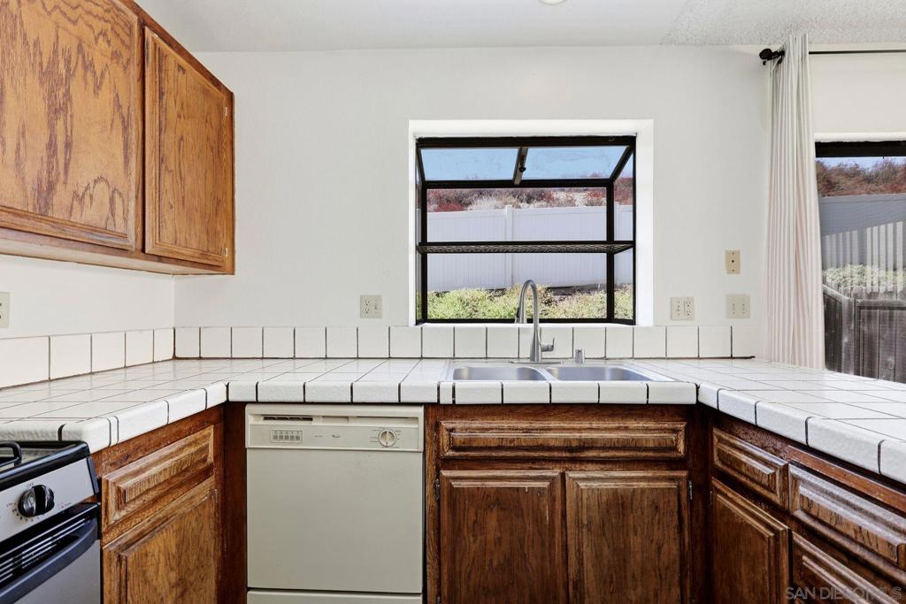 13335 Sneezy Ct. Property Photo 17