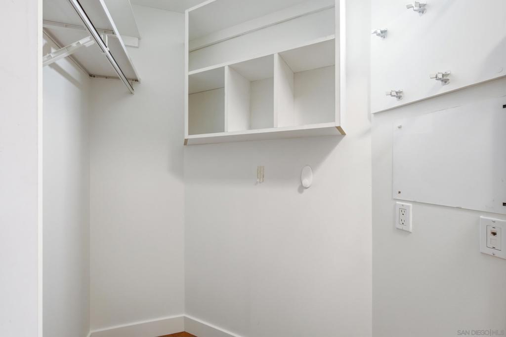700 W Harbor Dr 608 Property Photo 12
