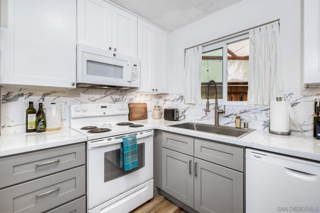 10029 Santana Ranch Lane Property Photo 6