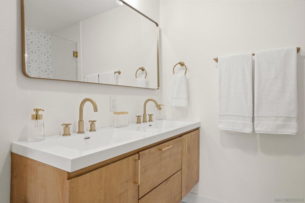 140 Walnut 4b Property Photo 36