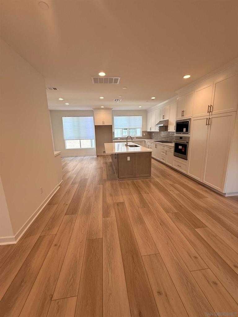 2522 Thyme Way Property Photo 9