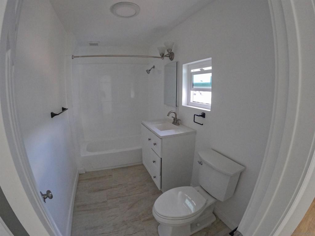 5050 Brighton Property Photo 18