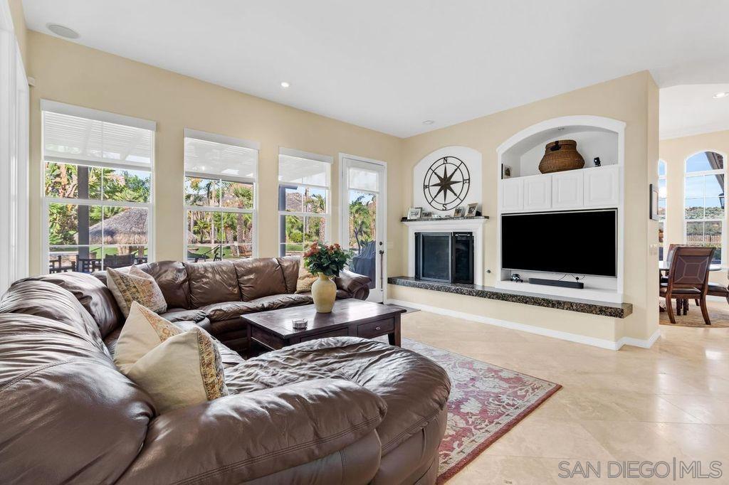 17635 Butterfield Trail Property Photo 7
