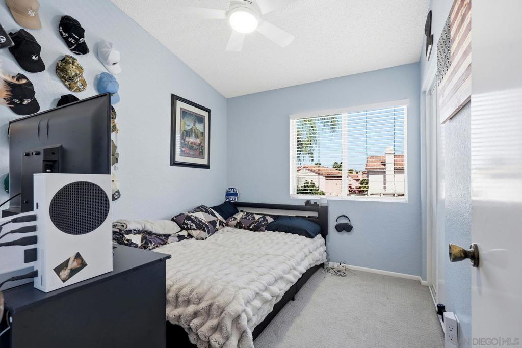 39813 Creative Drive Property Photo 19