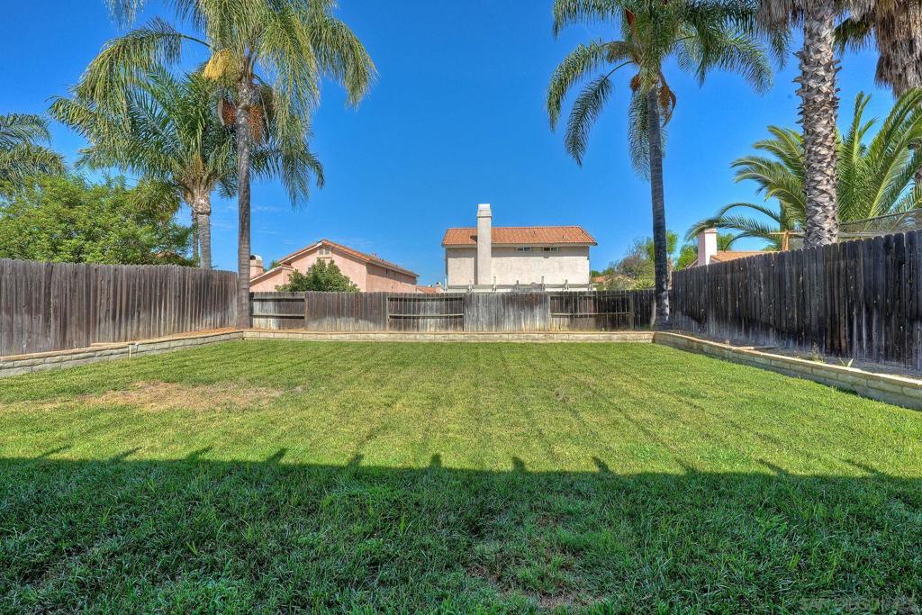 39813 Creative Drive Property Photo 29