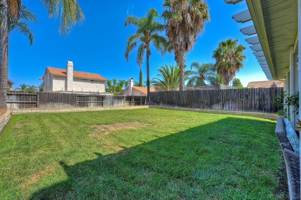 39813 Creative Drive Property Photo 31