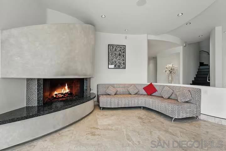 1676 Plum Property Photo 14