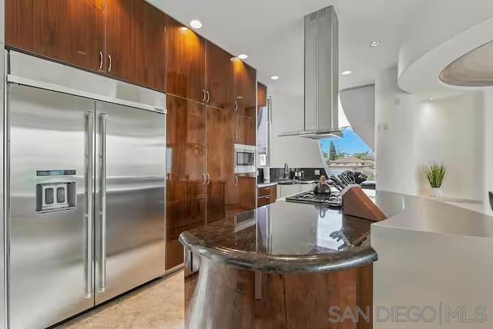 1676 Plum Property Photo 21