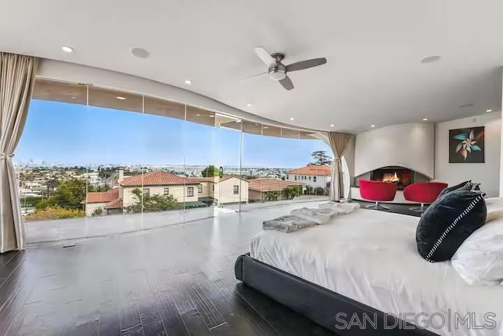 1676 Plum Property Photo 26