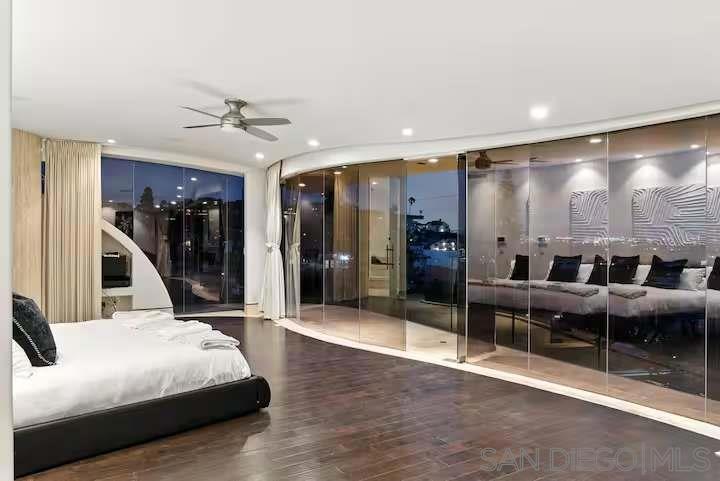 1676 Plum Property Photo 28