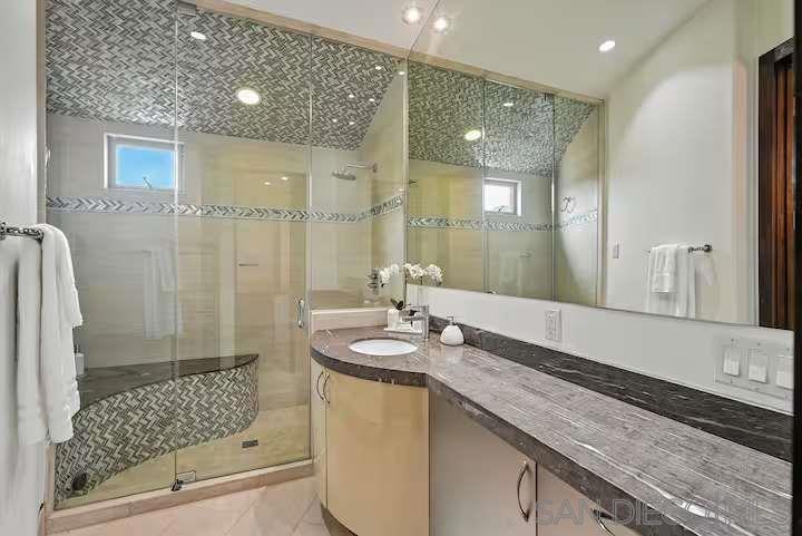 1676 Plum Property Photo 42