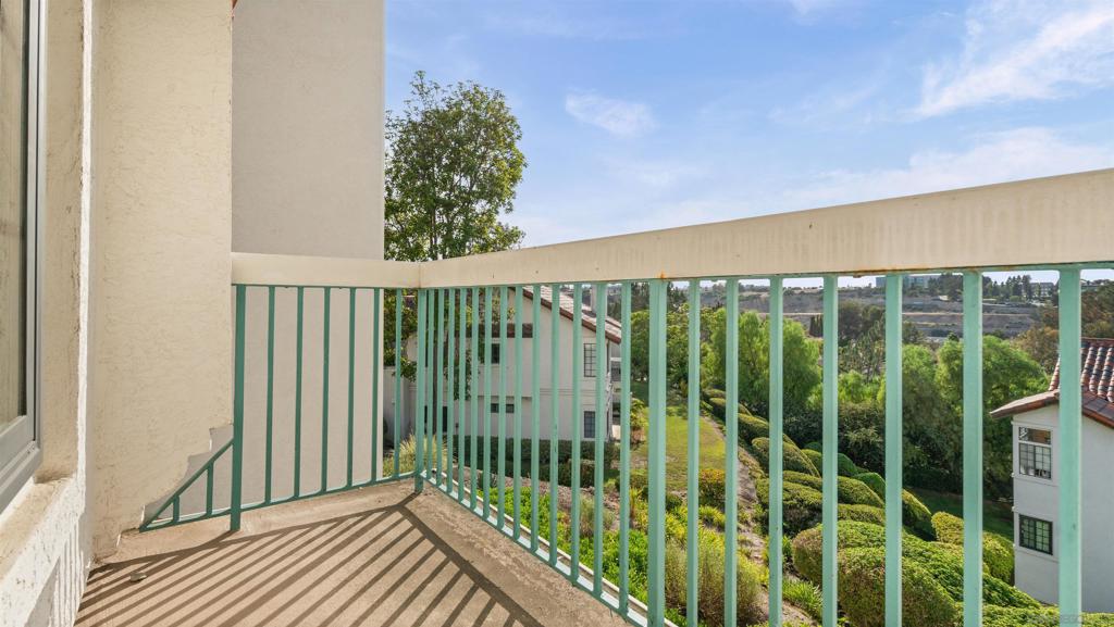 16424 Avenida Venusto C Property Photo 30
