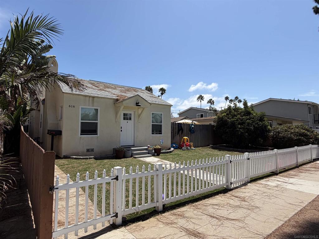 616 N Nevada Property Photo 3