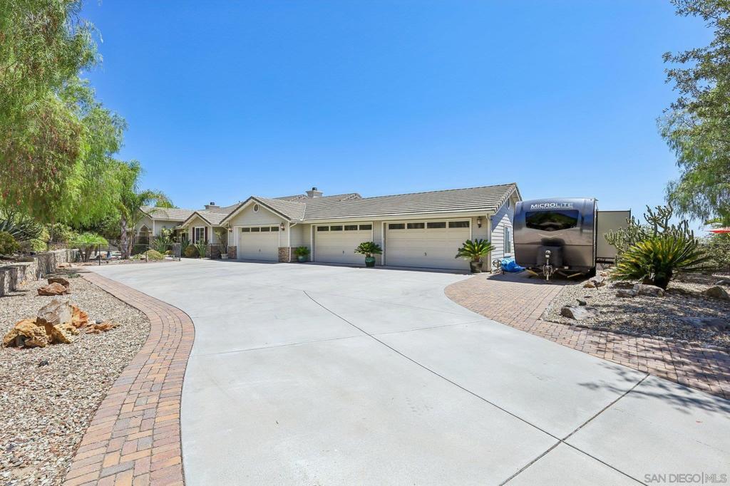 26379 Engelmann Property Photo 2
