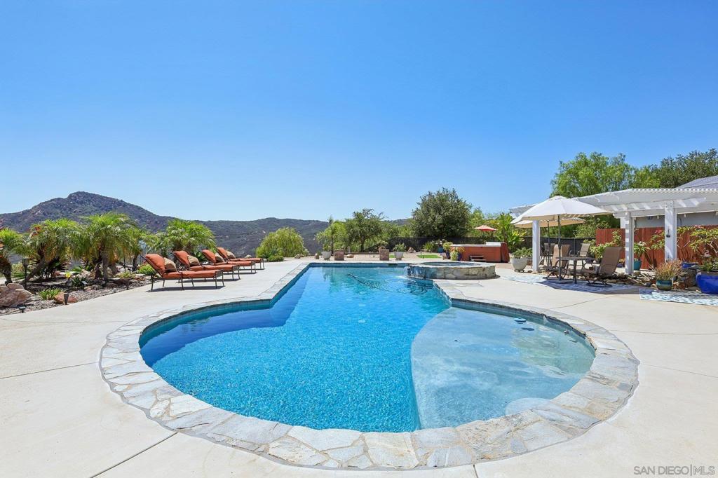 26379 Engelmann Property Photo 43