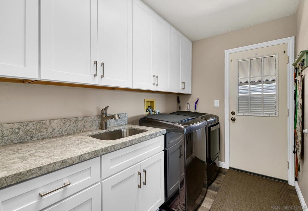 909 Richland 103 Property Photo 27