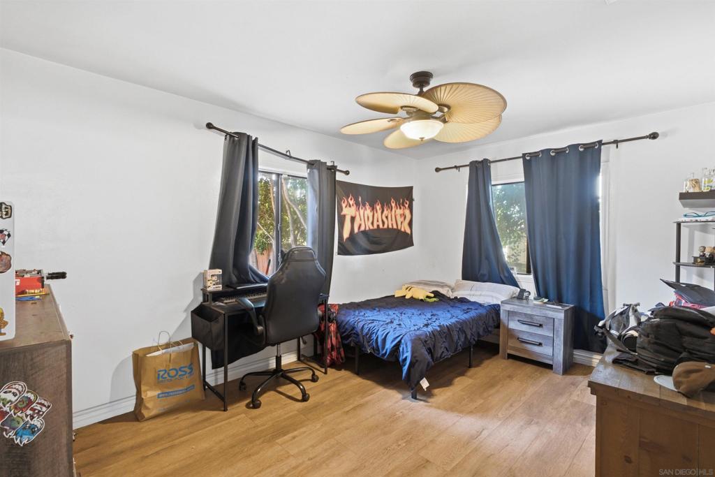 8130 Royal Park Property Photo 18