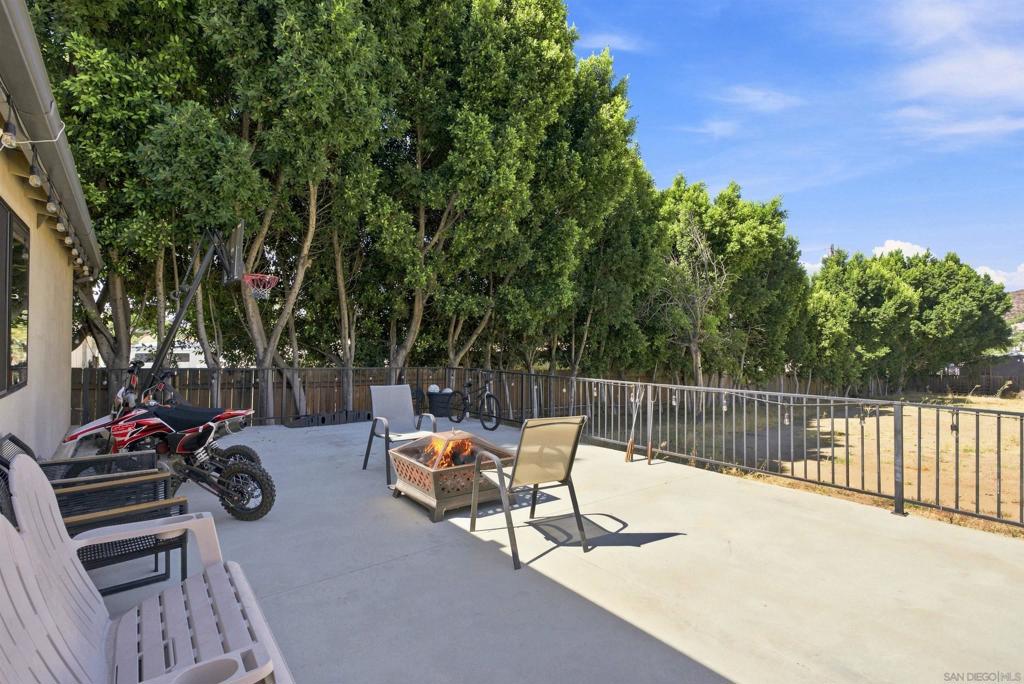 8130 Royal Park Property Photo 20