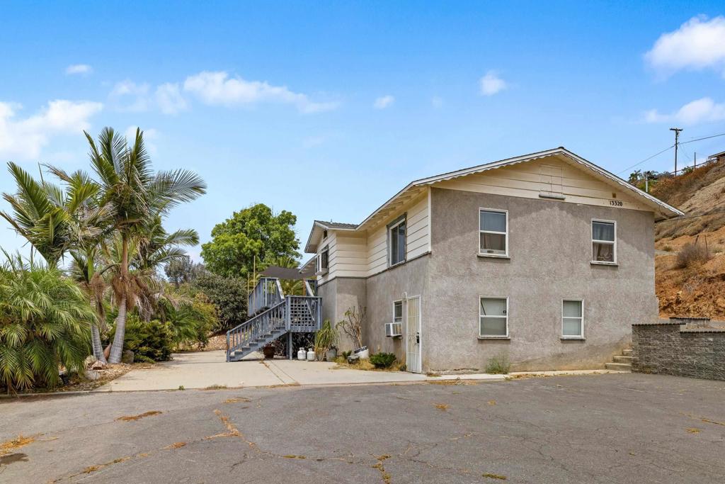 13320 Mapleview Street Property Photo 1