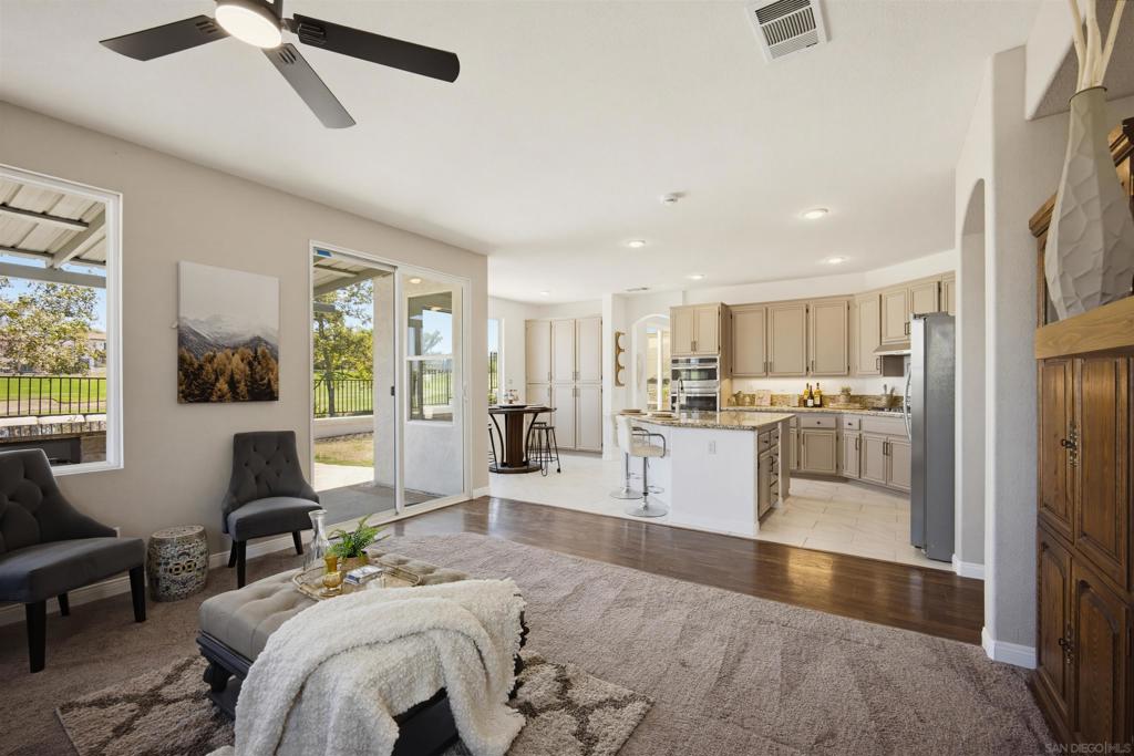 45912 Paseo Gallante Property Photo 16
