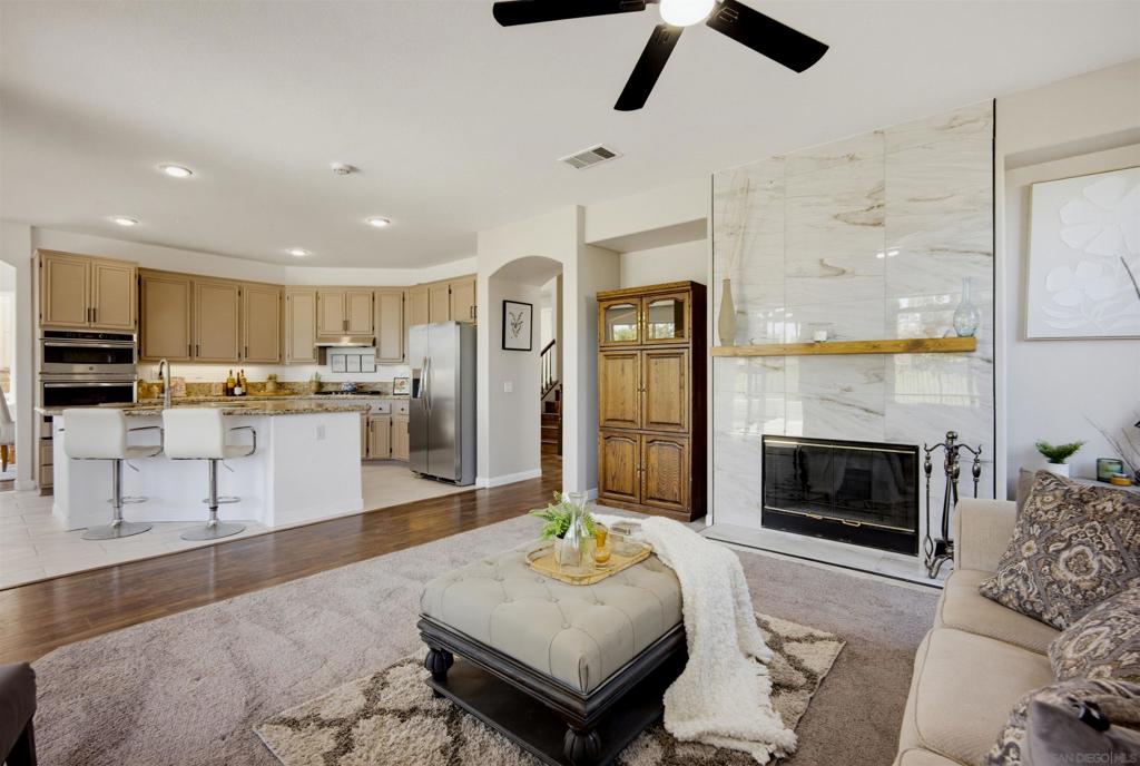 45912 Paseo Gallante Property Photo 23