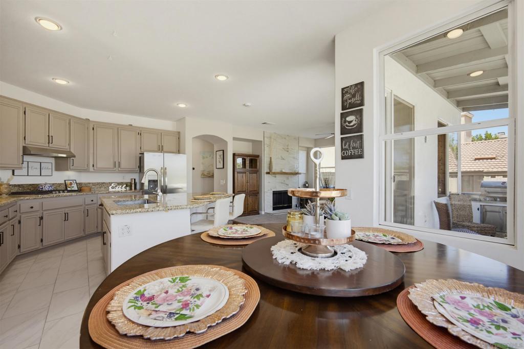 45912 Paseo Gallante Property Photo 25