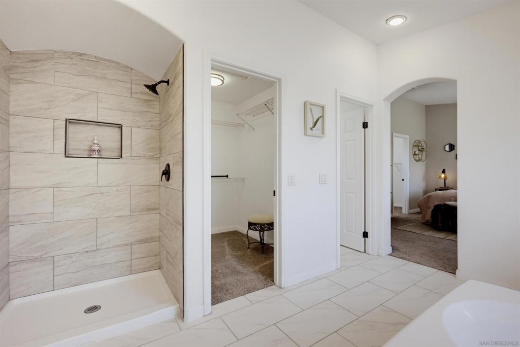 45912 Paseo Gallante Property Photo 39