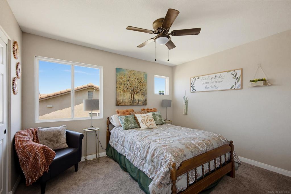45912 Paseo Gallante Property Photo 43