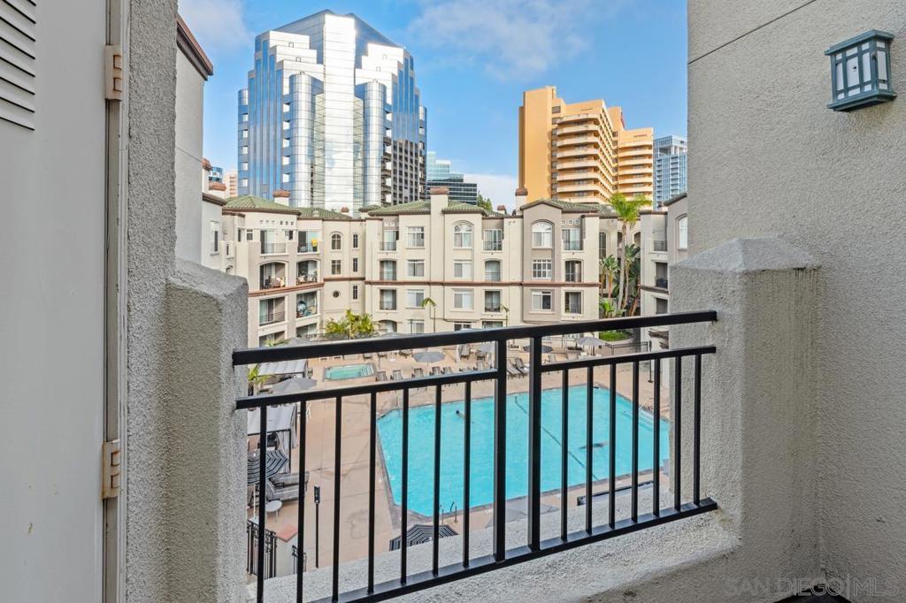 9229 Regents L427 Property Photo 1