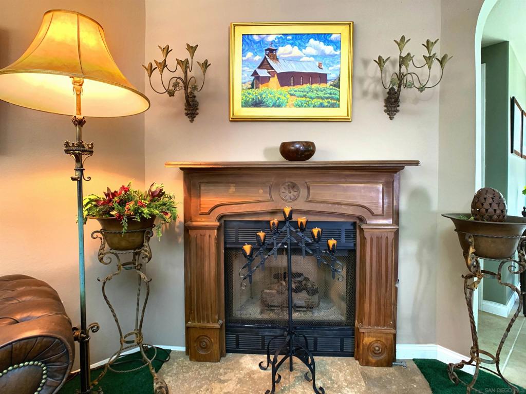 1090 Ellen Lane Property Photo 14