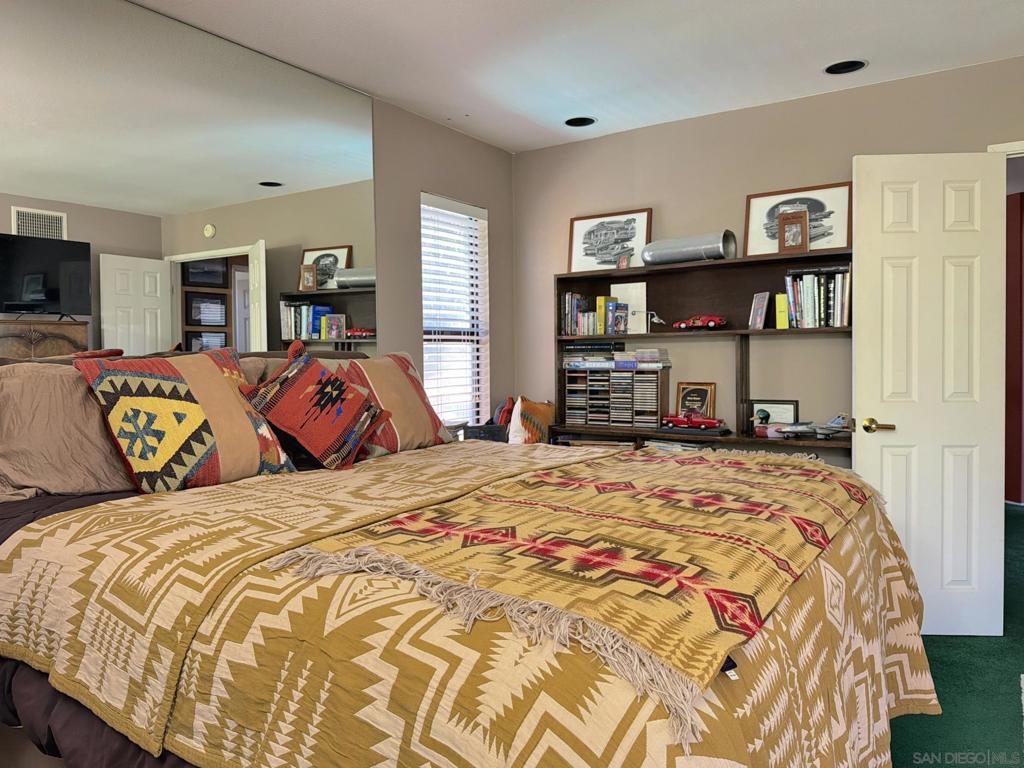 1090 Ellen Lane Property Photo 19