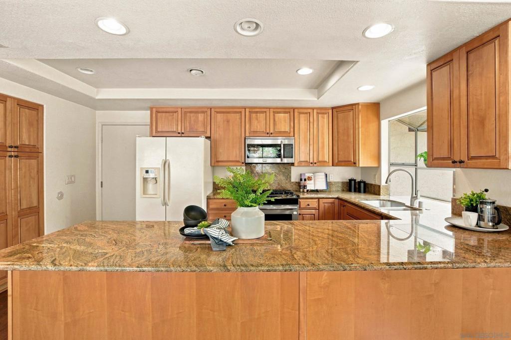 11782 Calle Albara Property Photo 32