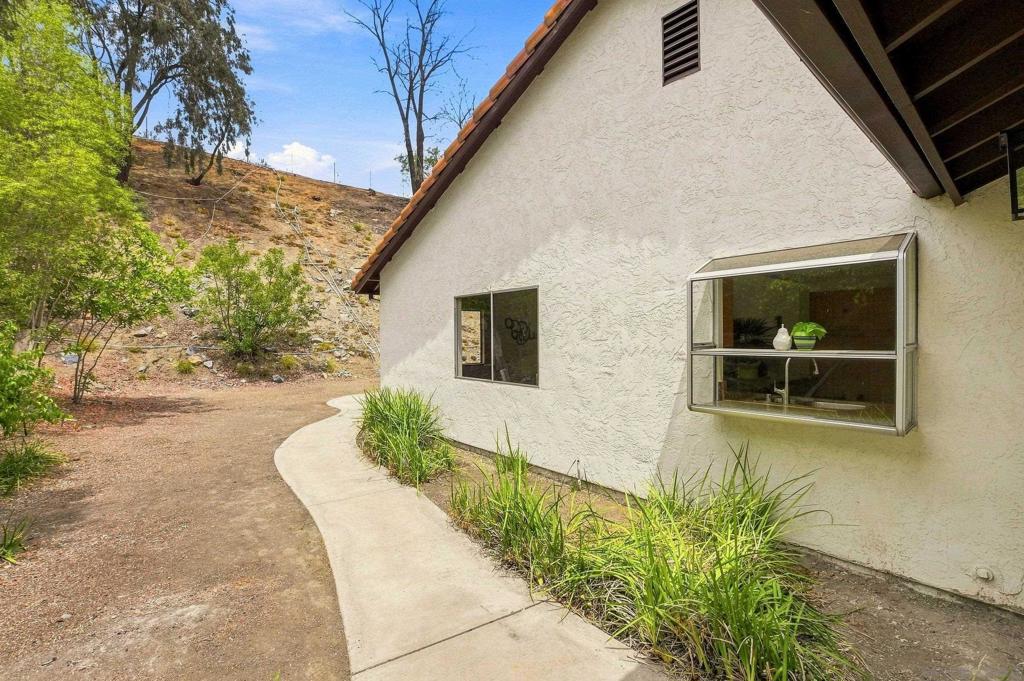 11782 Calle Albara Property Photo 39