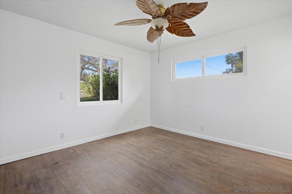 860 Magarian Rd Property Photo 15