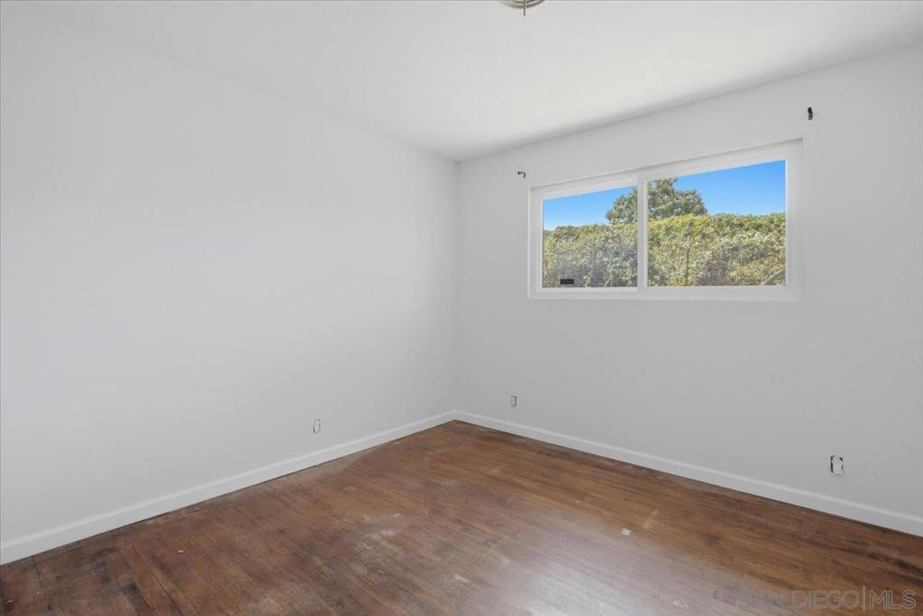 860 Magarian Rd Property Photo 18