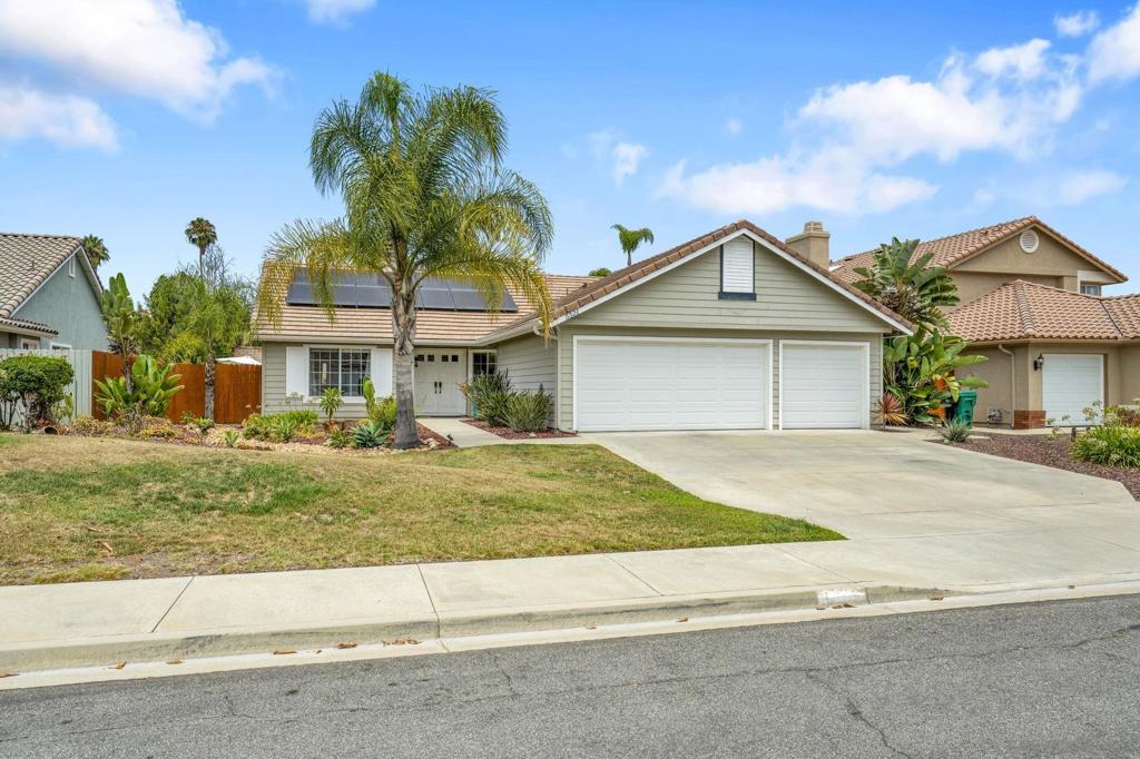 5521 Daybreak Ct Property Photo