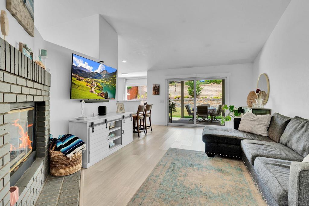 5521 Daybreak Ct Property Photo 17