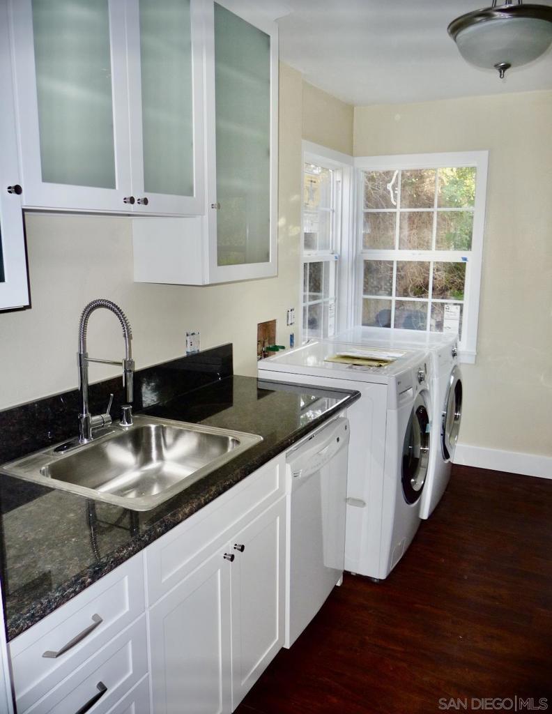 4985 89 Narragansett Ave Property Photo 6