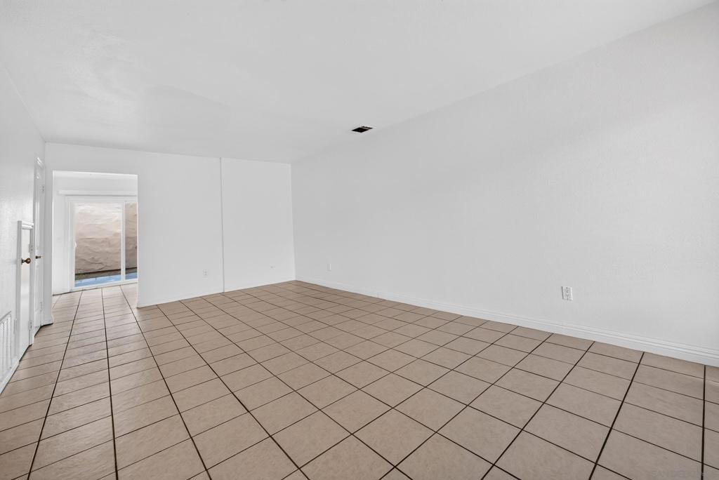 280 Roanoke Rd Property Photo 3