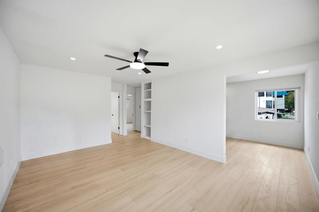 4527 49 Olney St Property Photo 20