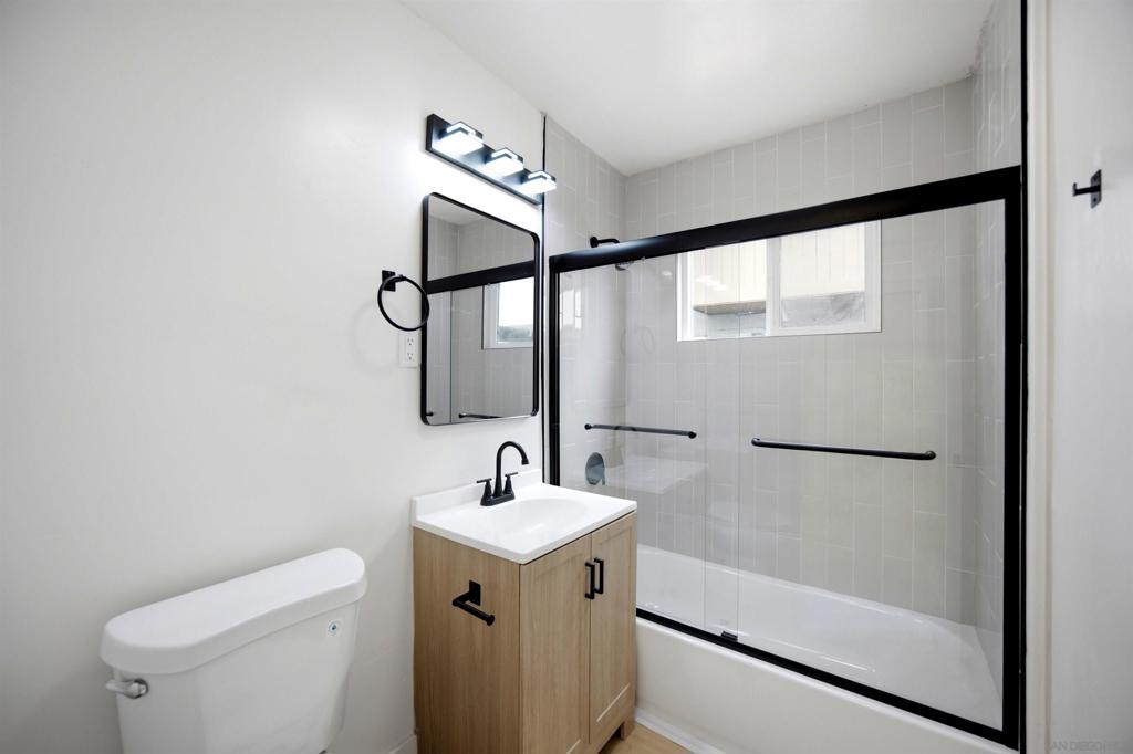 4527 49 Olney St Property Photo 21