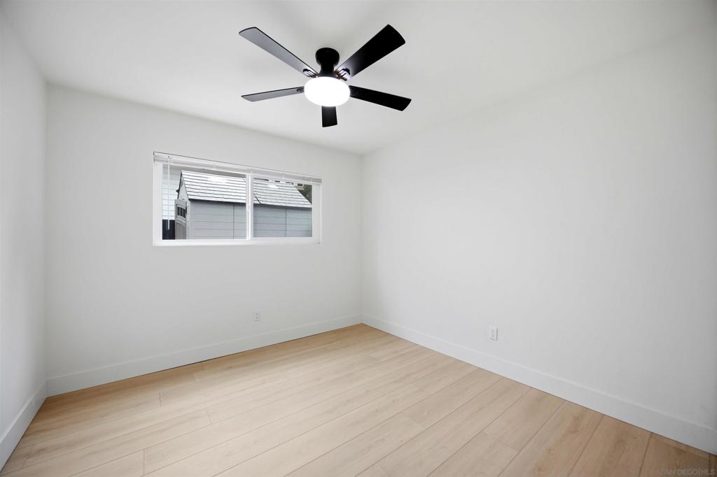 4527 49 Olney St Property Photo 36