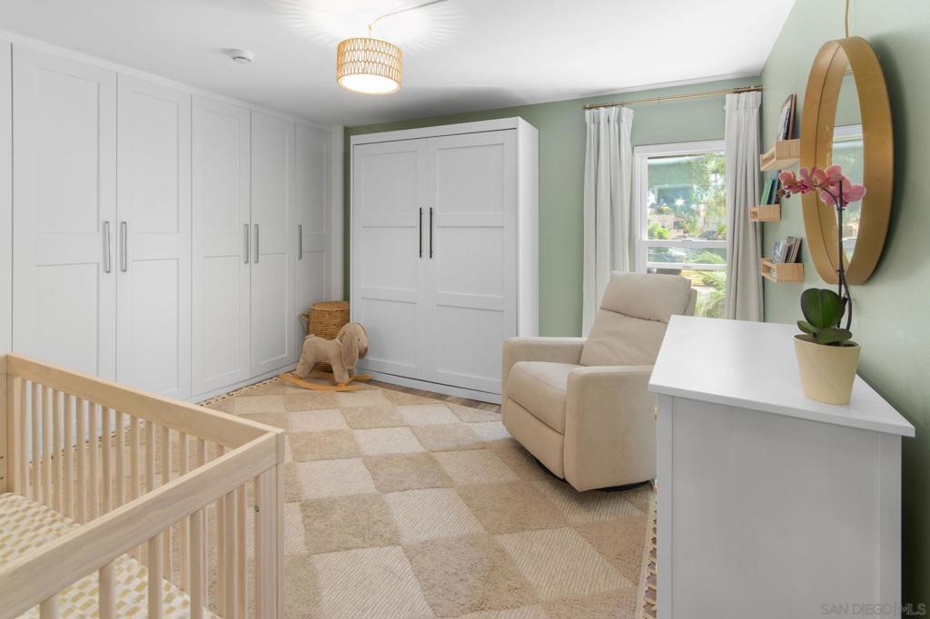 500 E Property Photo 7