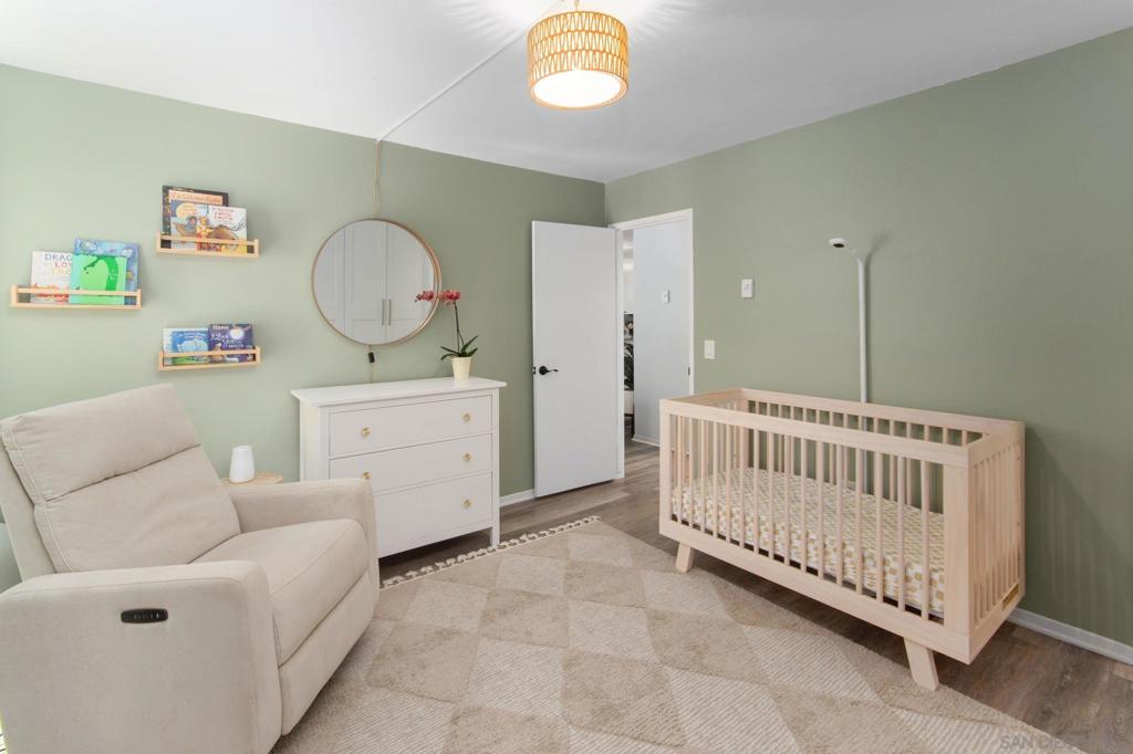 500 E Property Photo 8