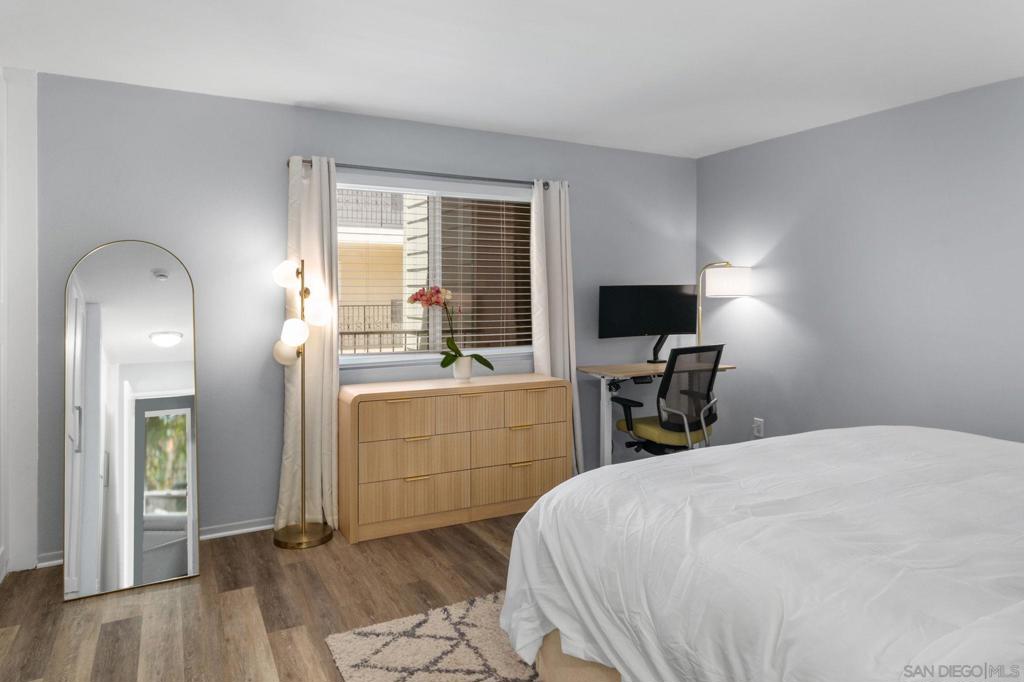 500 E Property Photo 10