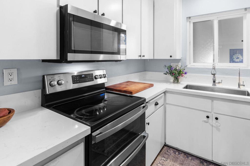 500 E Property Photo 16